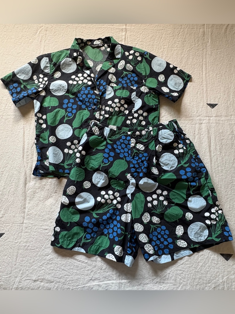 Marimekko x Uniqlo 100% Cotton Matching Shirt & Shorts Set – Size S/M